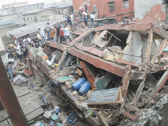 Lagos Island School colapes 5